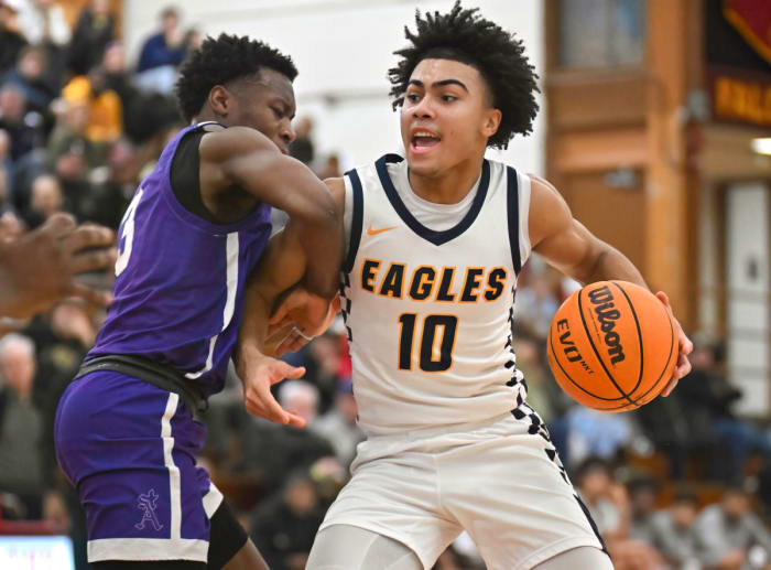 Faith Family Academy vs St Augustine Torrey Pines Holiday Classic December 29, 2023 Photo-Justin Fine40